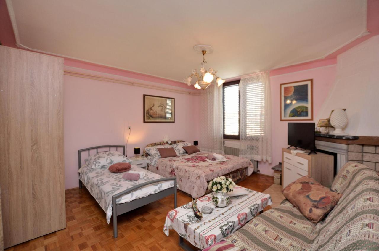 Apartments Medelin 로비니 외부 사진